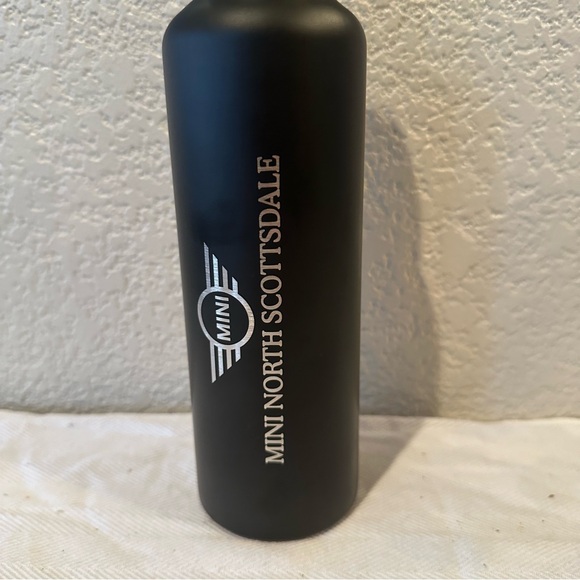 Mini North Scottsdale Black Water Bottle - Picture 13 of 14